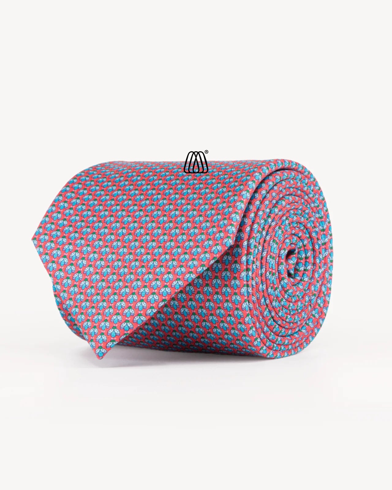 Hodvábna kravata červená – bočný pohľad