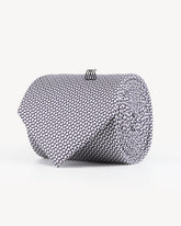 Hodvábna kravata sivá – bočný pohľad