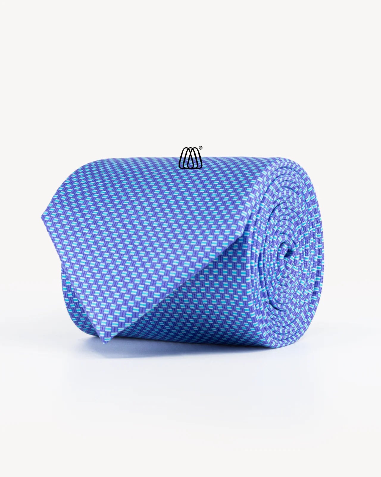 Hodvábna kravata modrá – bočný pohľad